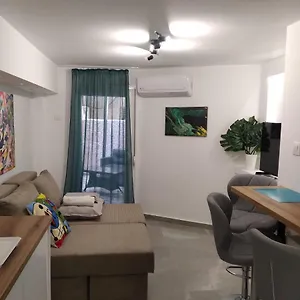 Comfy Studio Near White Tower Διαμέρισμα